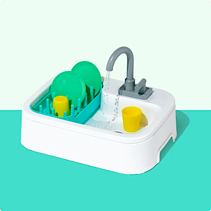 Super Sustainable Sink from The Helper Play Kit
