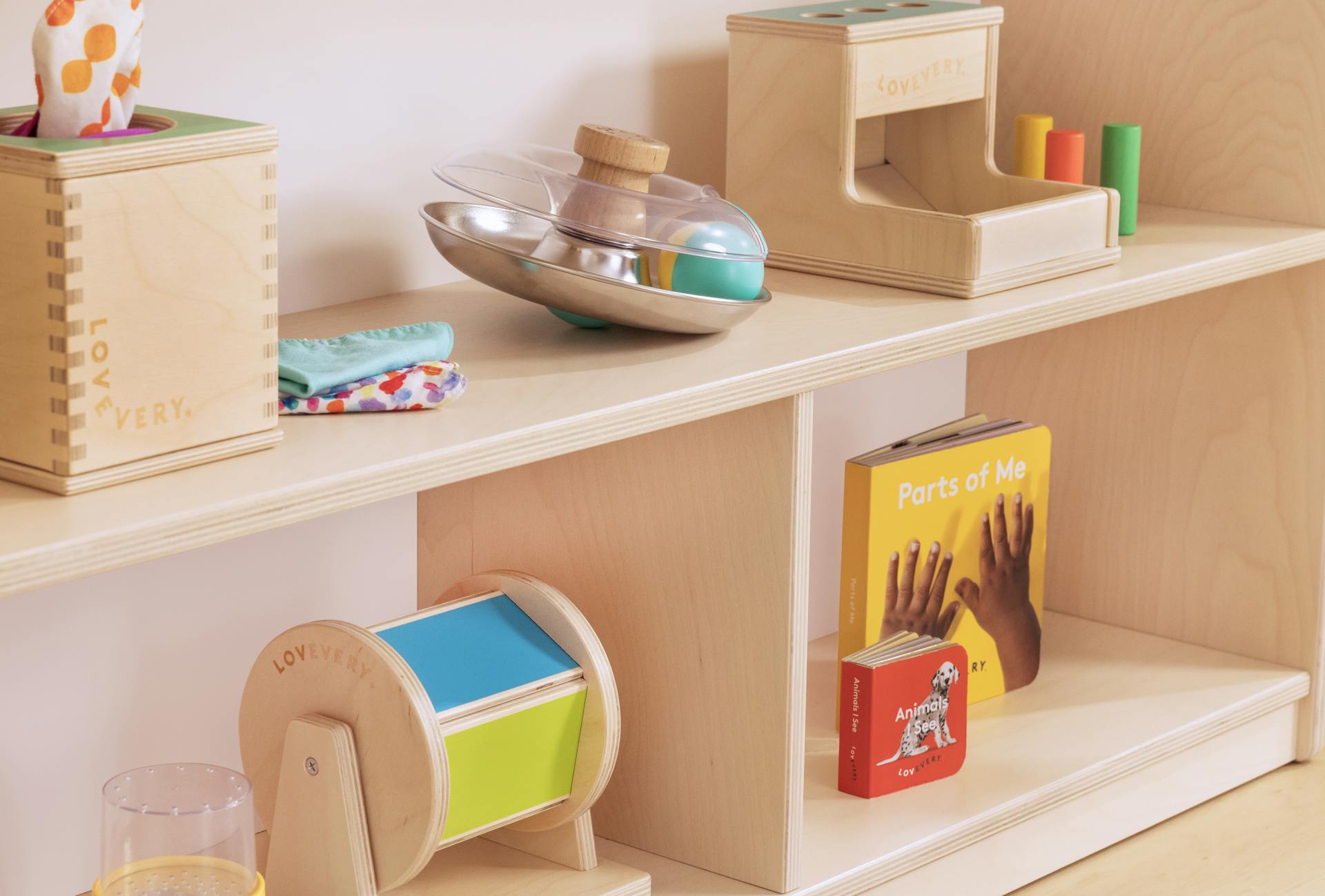 The Montessori Playshelf by Lovevery